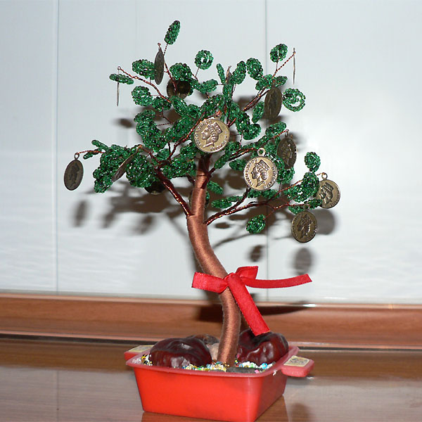 Beaded "money-tree" by Marina Ne