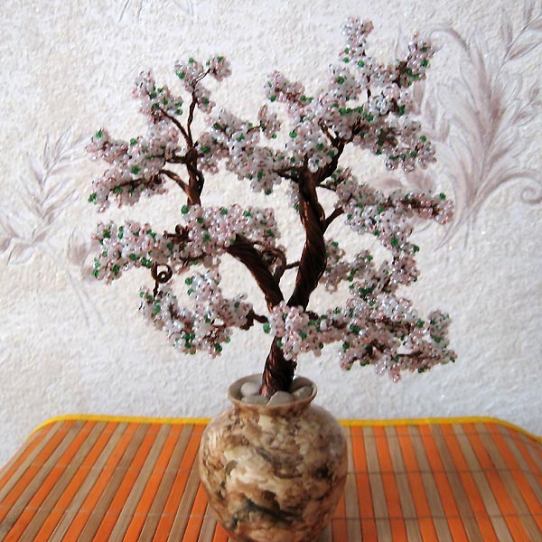 Beaded tree by Olga Goretskaya