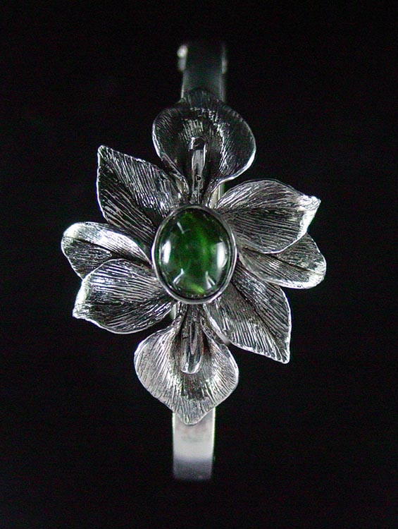 Sculptured jewelry by Dawn Vertrees