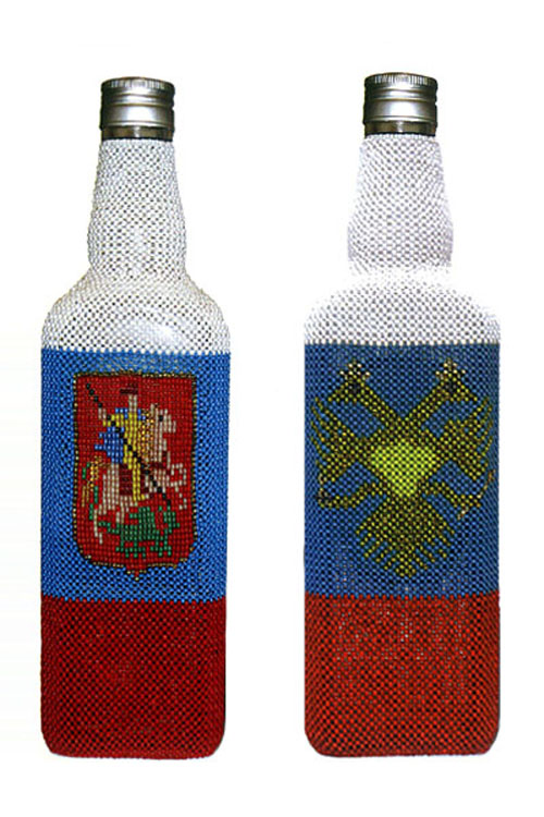 Bead woven glassware by Natasha Berezovskaya