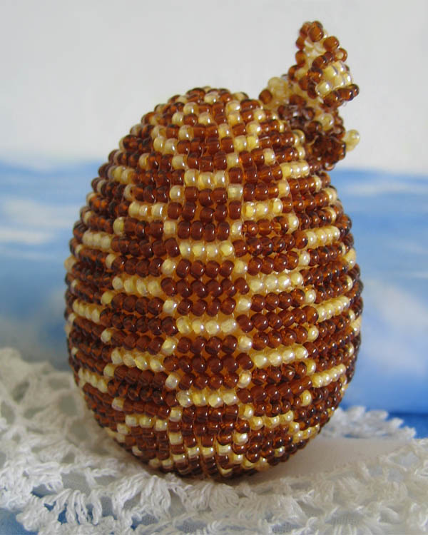 Bead woven Easter eggs by Natasha Razumova