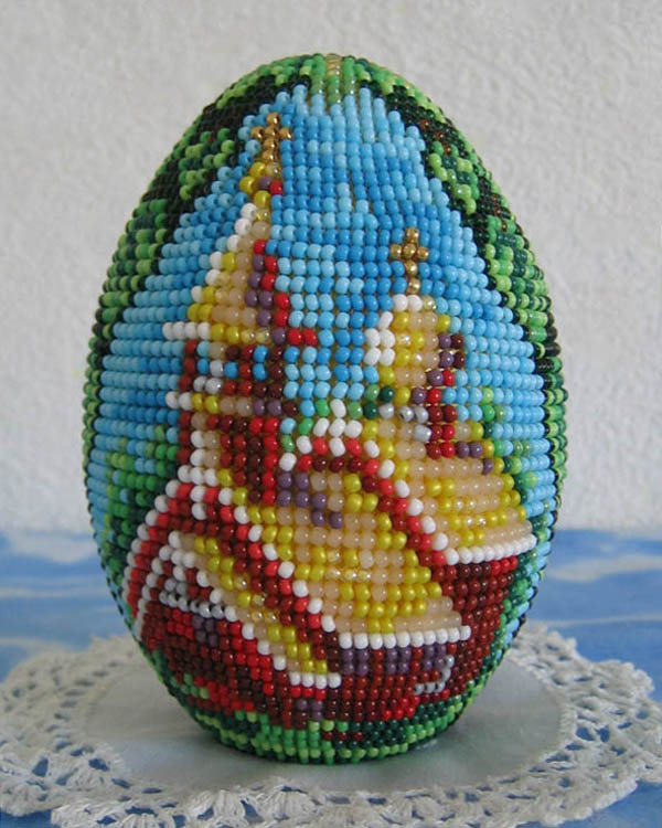 Bead woven Easter eggs by Natasha Razumova