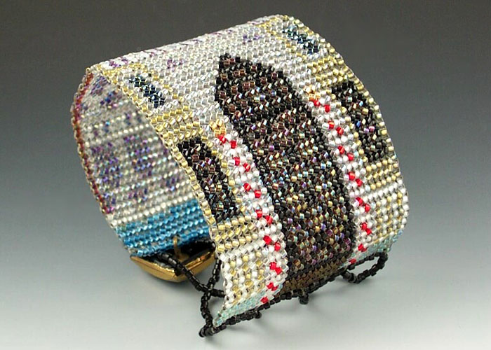 Beadweaving by Carol Holmes