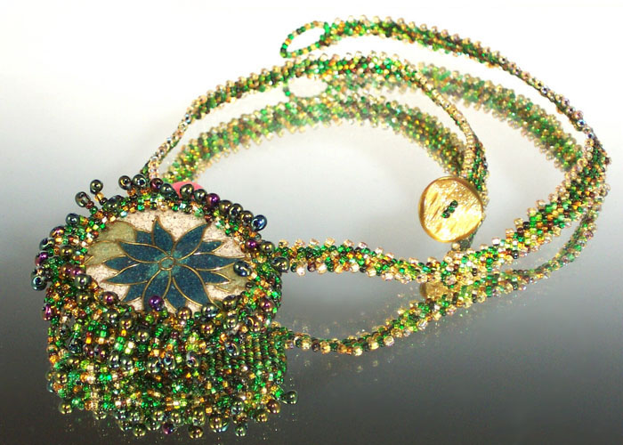 Beadweaving by Carol Holmes