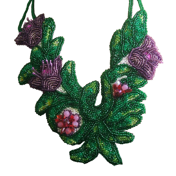 Free-form necklaces by Valentina Chertikovtseva