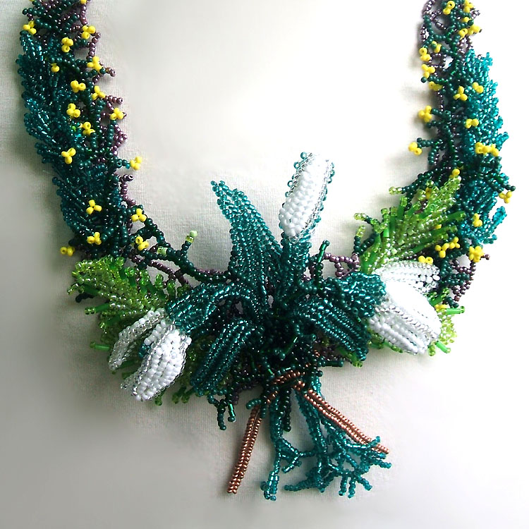 Free-form necklaces by Valentina Chertikovtseva