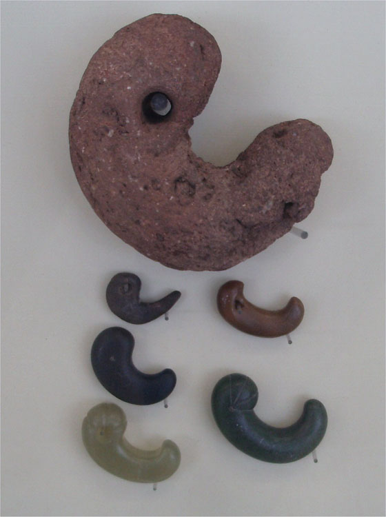 Jomon to 8th century magatama, Tokyo area. Royal Museum, Edinburgh