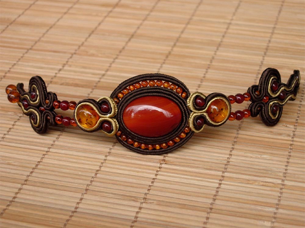 Soutache jewelry by Anneta Valious