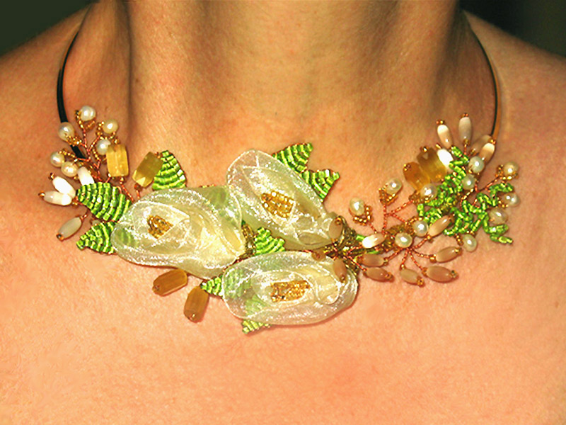 Organza and beads. Artwork by Lyuba Radomishenskaya