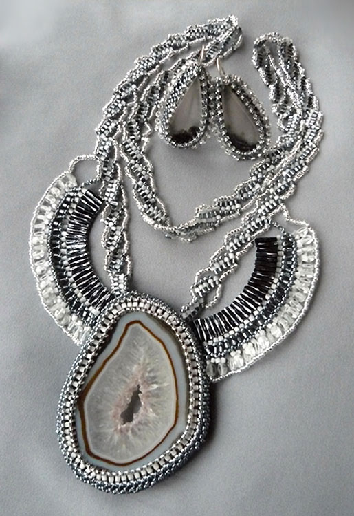 Beaded jewelry by Natalia Bessonova