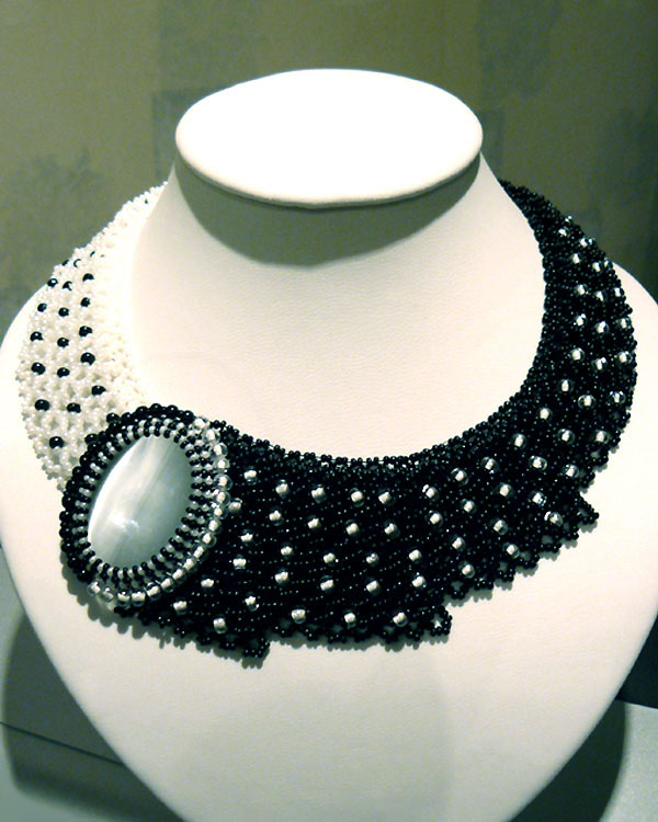Beaded jewelry by Natalia Bessonova