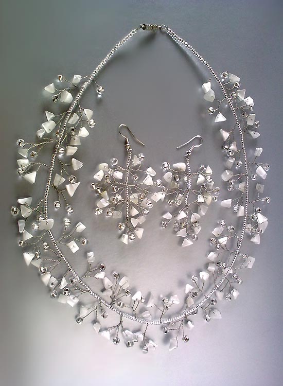 Bead and wire jewelry by Victoriya Katamashvili