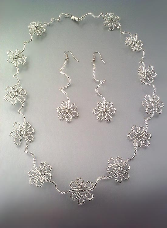 Bead and wire jewelry by Victoriya Katamashvili