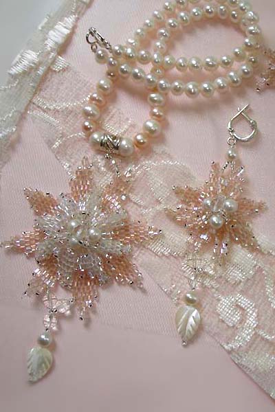 Bead artwork by Albina Polyanskaya