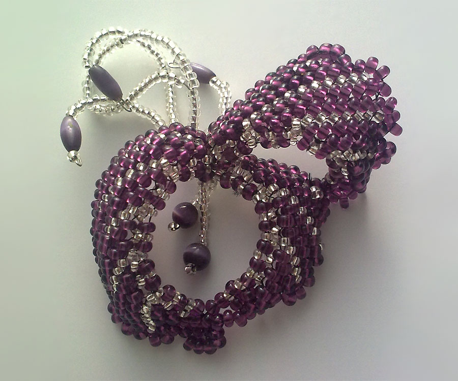 Victoriya Katamashvili. Russian Leaves in beaded jewelry