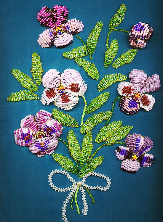 Beaded florals by Natalia Ivanova