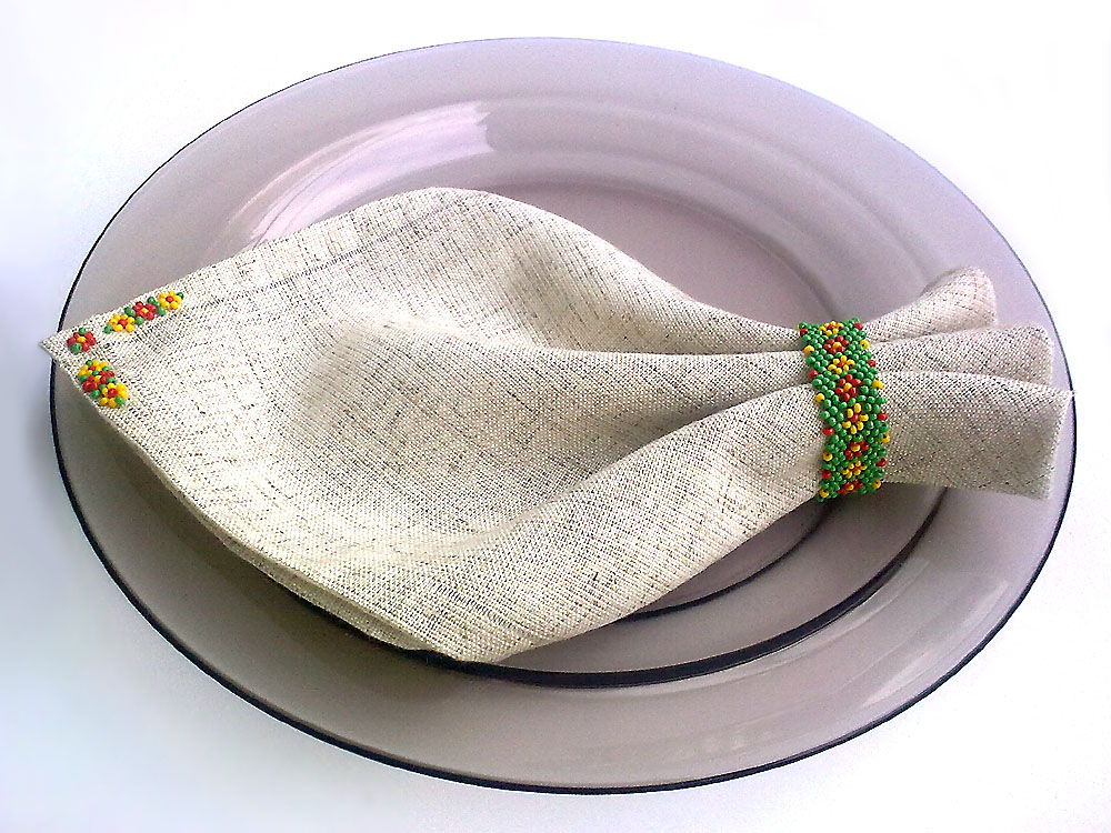 Victoriya Katamashvili. Bead chains in jewelry and decoration
