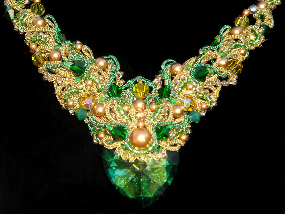 Shuttle tatting with beads objects by Alla Vizir