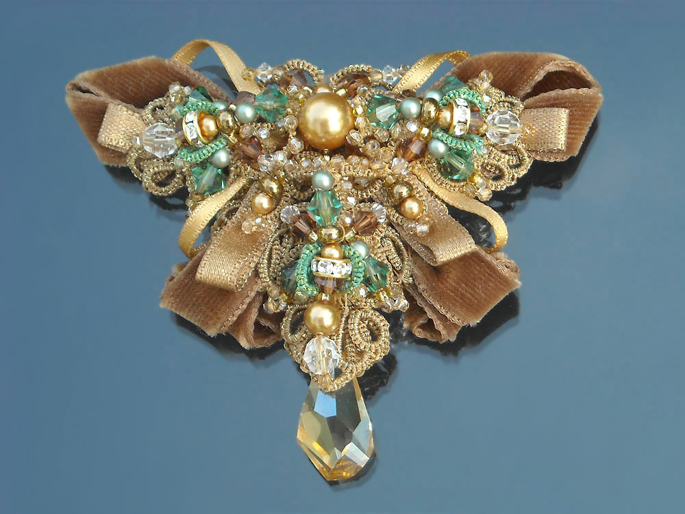 Shuttle tatting with beads objects by Alla Vizir