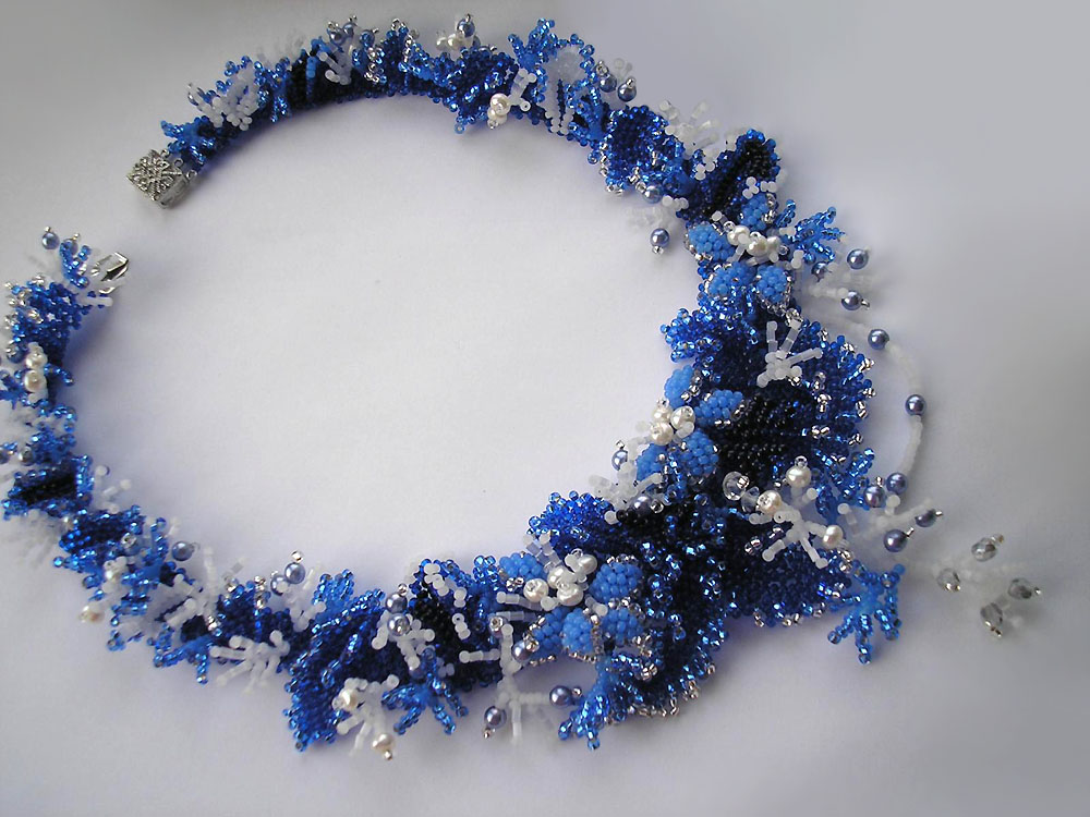 Beadwoven jewelry by Oksana Kameneva