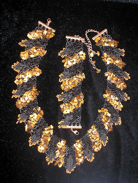 Beadwoven jewelry by Oksana Kameneva