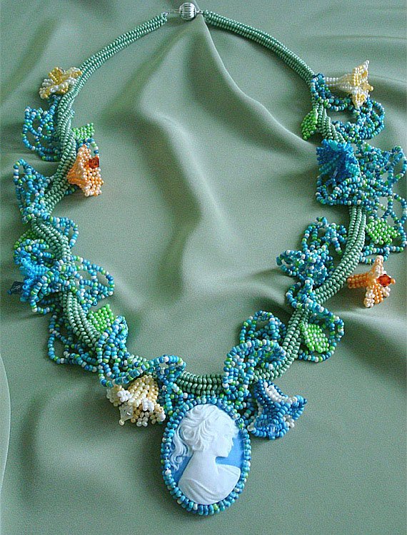 Beaded jewelry by Galina Bursuk