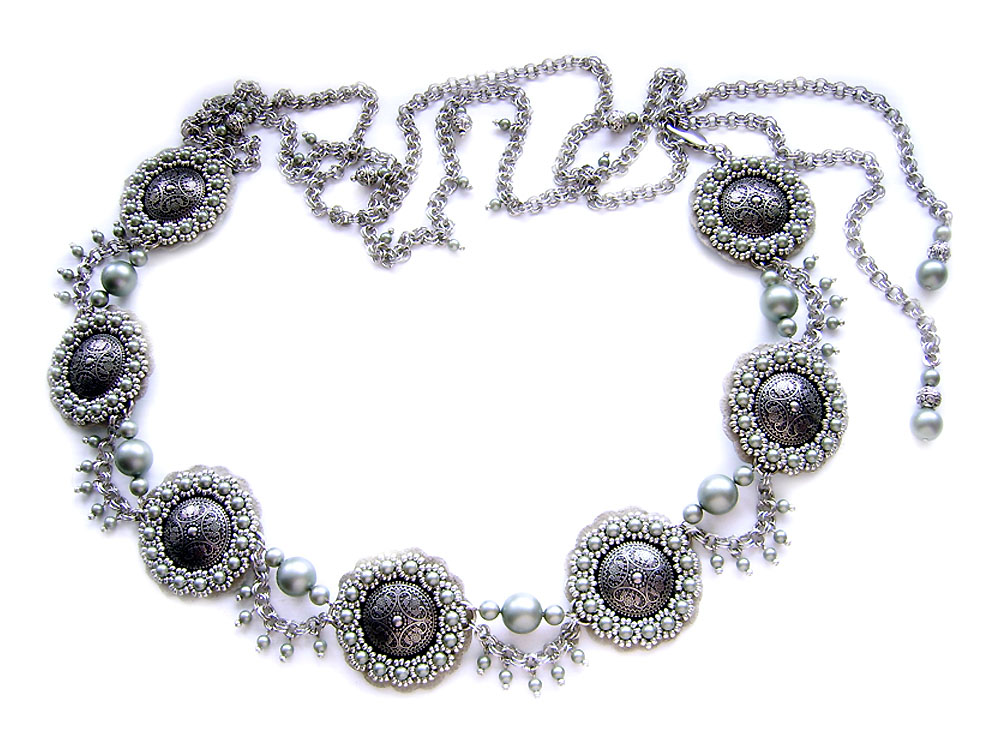 Beaded jewelry by Natasha Vysokinskaya