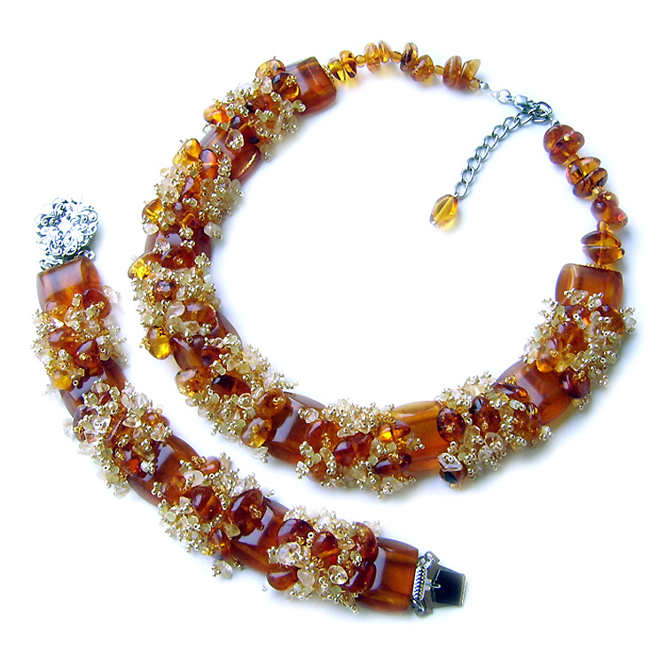 Beaded jewelry by Natasha Vysokinskaya