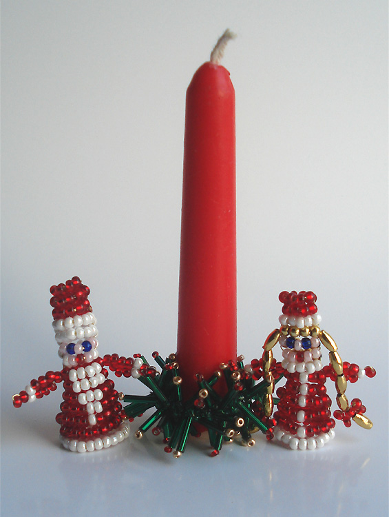 Beaded New Year decorations by Victoria Katamashvili