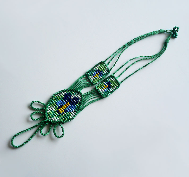 Weave Beads on a Loom