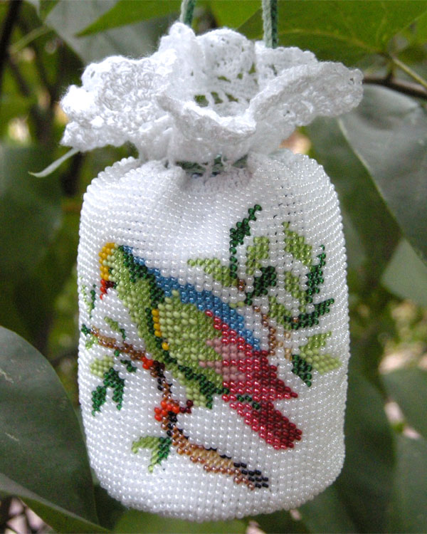 Bead artwork by Yulia Kapustina