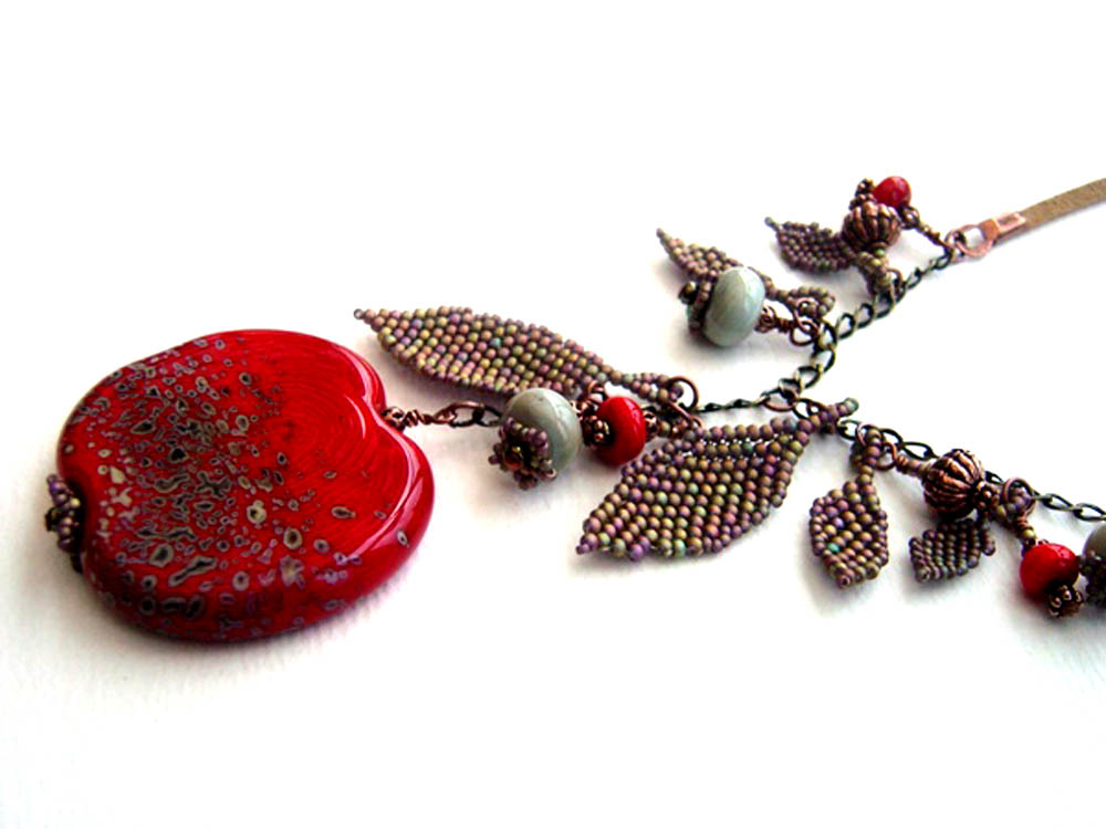 Bead artwork by Lynn Davy