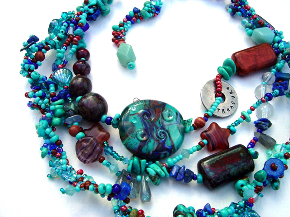 Bead artwork by Lynn Davy