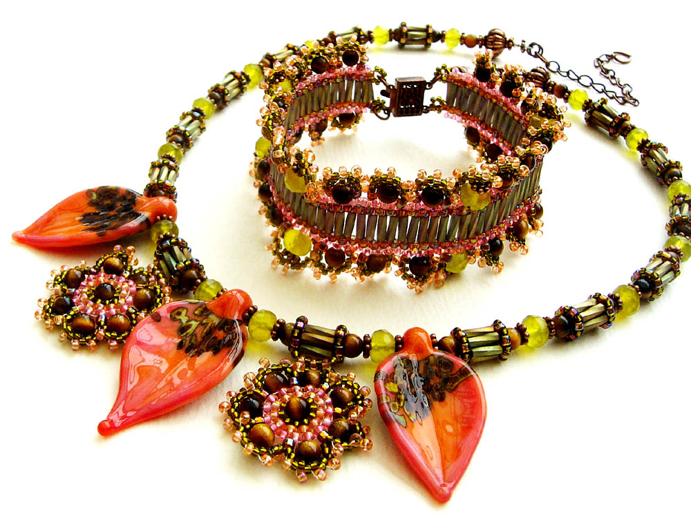 Bead artwork by Lynn Davy