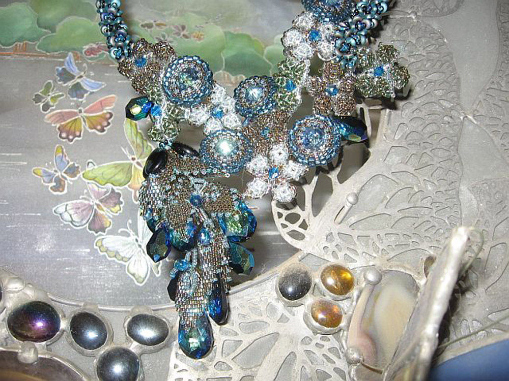 Bead artwork by Angelika Motzkin