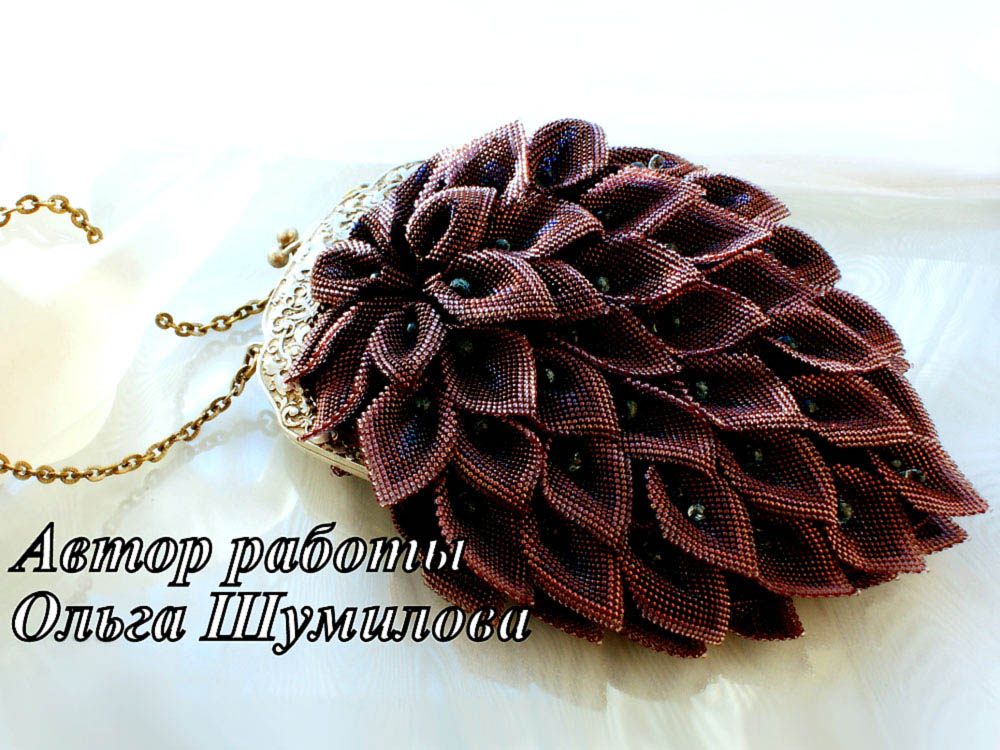 Bead artwork by Olga Shumilova