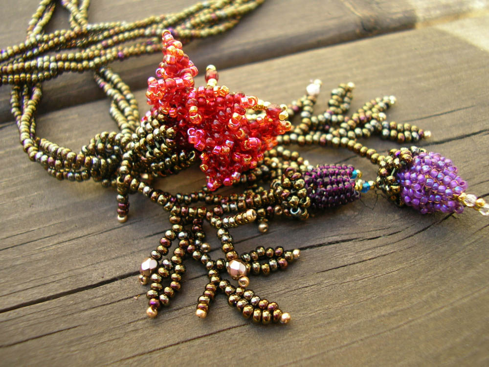 Bead artwork by Olga Pettersson