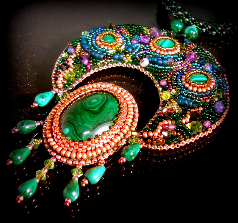 Bead artwork by Olga Pettersson