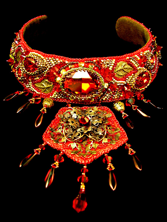 Bead artwork by Olga Pettersson