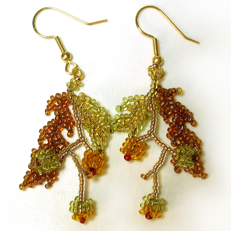 Bead artwork by Larisa Berenstein