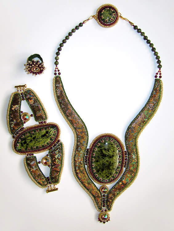 Beadwork by Alexandra Sydorenko