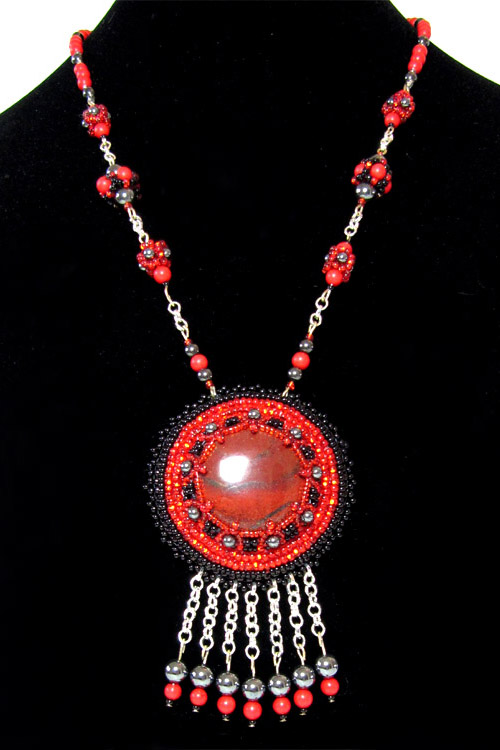 Beadwork by Alexandra Sydorenko