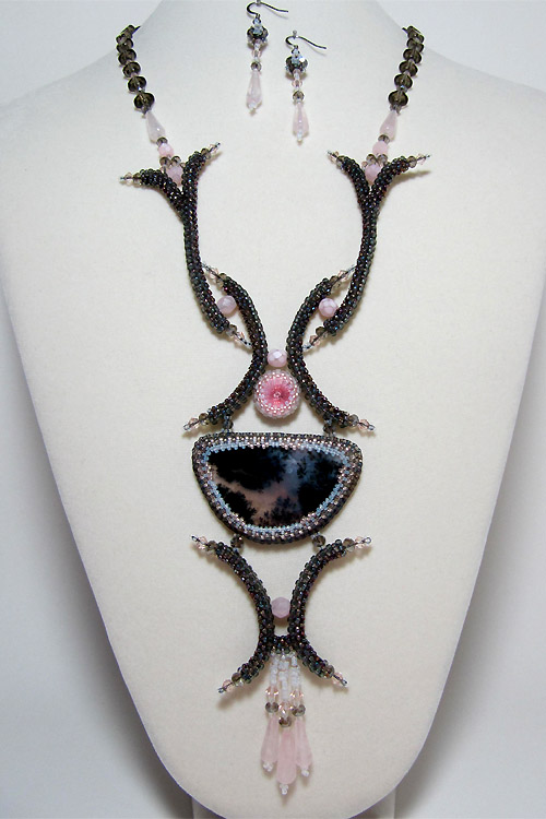 Beadwork by Alexandra Sydorenko