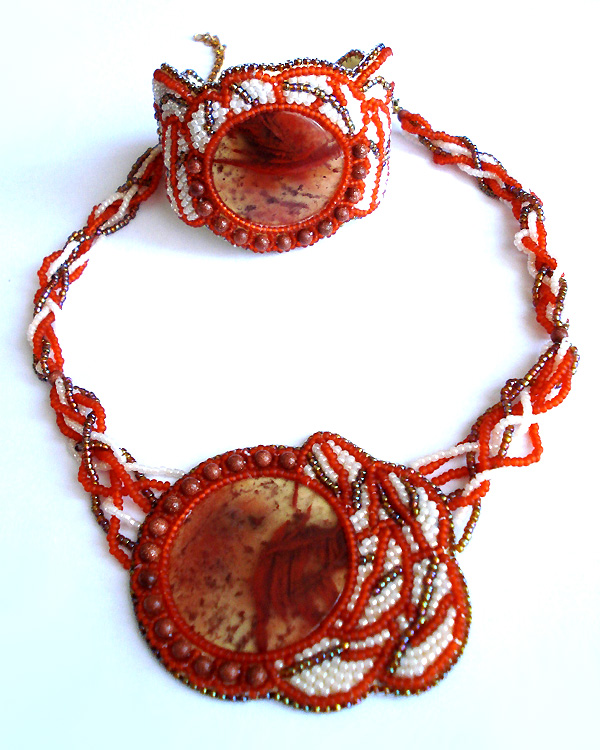 Beadwork by Tatiana Naumchik