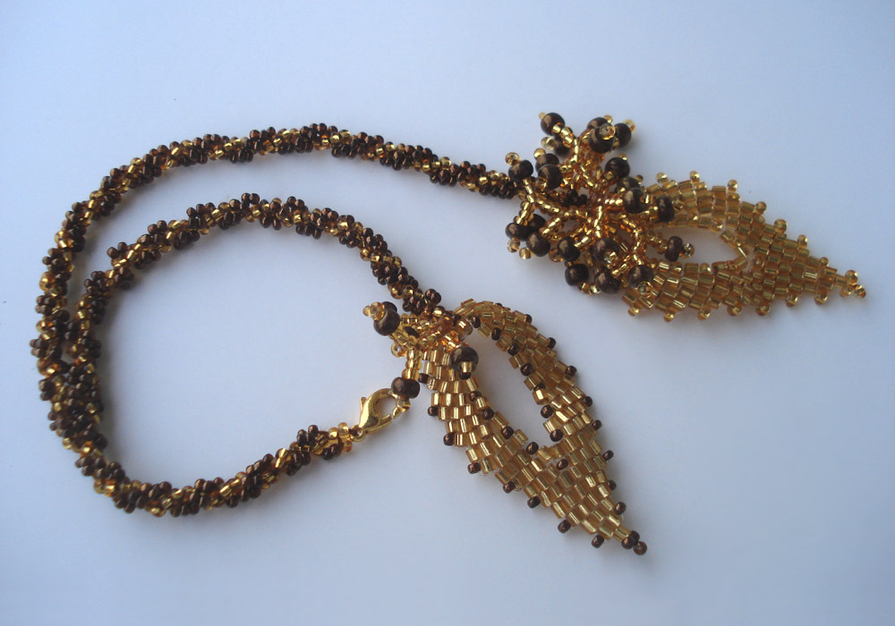 Spiral rope in jewelry by Viktoriya Katamashvili