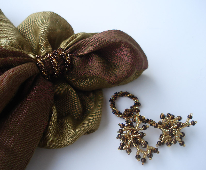 Spiral rope in jewelry by Viktoriya Katamashvili