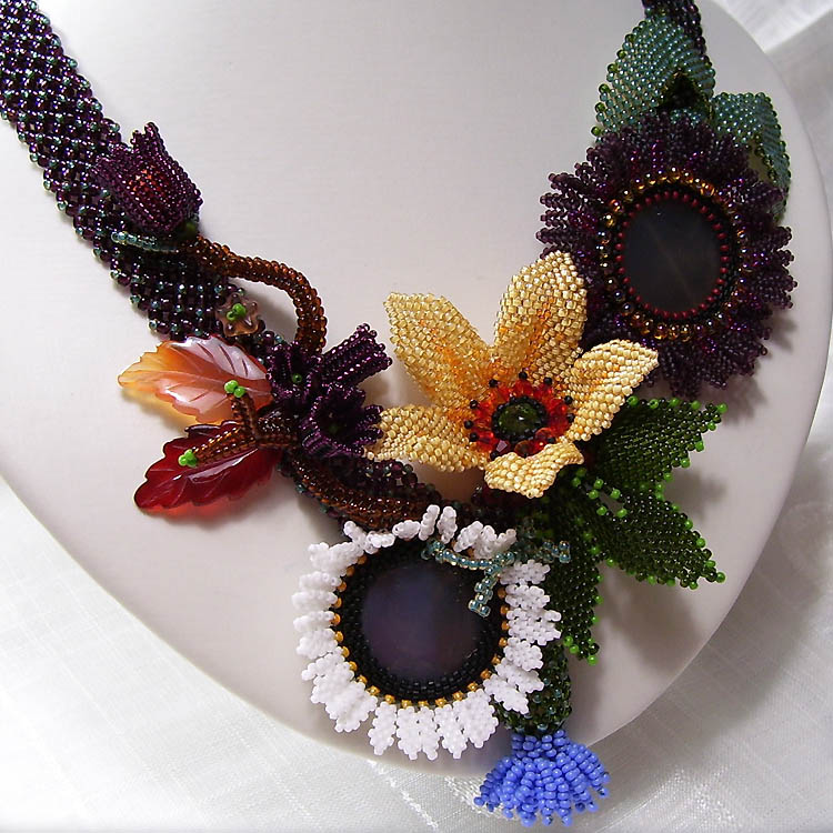 Beadwork by Birgit Bergemann
