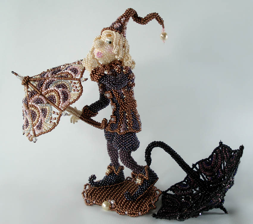 Mini-sculptures by Uliana Volkhovskaya