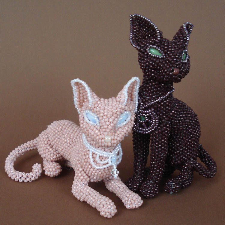 Mini-sculptures by Uliana Volkhovskaya