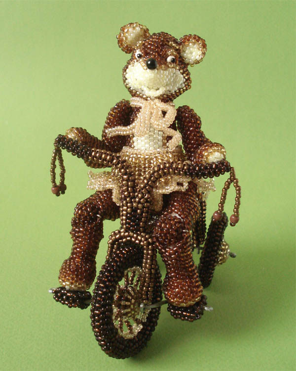 Mini-sculptures by Uliana Volkhovskaya